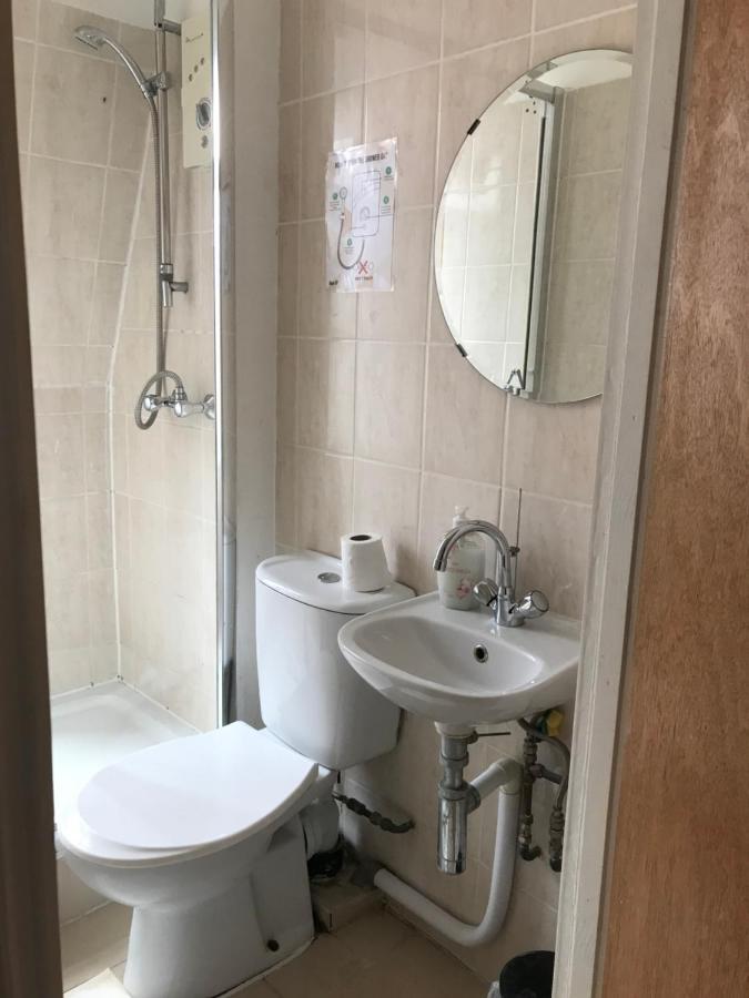 Single Bedroom With Wifi Off Bricklane 3 London Exterior photo
