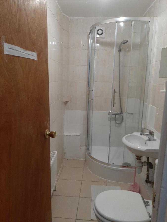 Single Bedroom With Wifi Off Bricklane 3 London Exterior photo